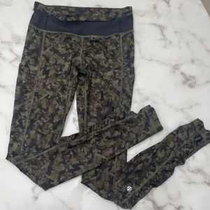 Lululemon swift speed SZ 4 leggings